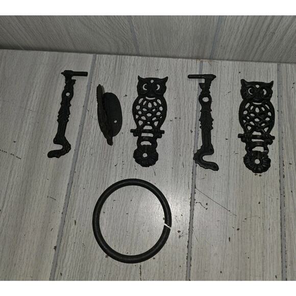Vintage Cast Iron Owl & More Wall Mount Swivel Arm Brackets Plant Hangers Lot - Picture 9 of 9